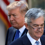 Trump critica a la Reserva Federal por el retraso en la reducción de las tasas de interés