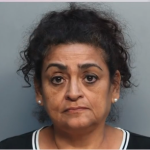 Arrestan en Doral a cuidadora acusada de estafar a anciana de 86 años