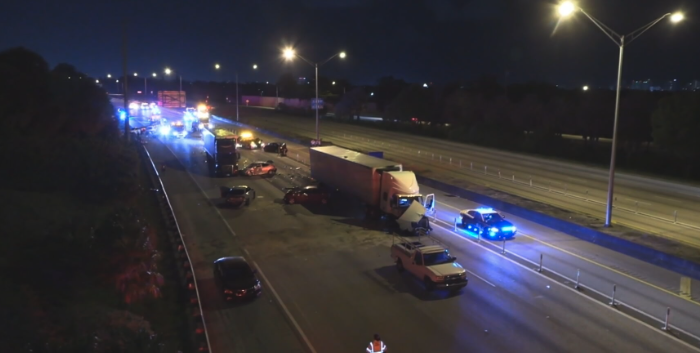 Choque múltiple en I‑95 deja decenas de heridos y provoca caos vial en Miami
