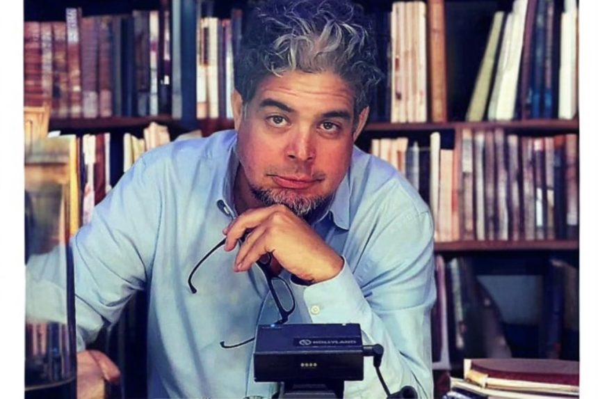 Tom Monasterios nominado al Cacique de Oro