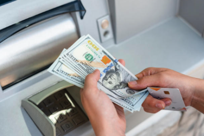 Florida eleva su salario mínimo a $14