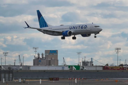 Cierre del gobierno provoca retrasos y cancelaciones de vuelos en Florida