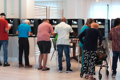 Alcaldía de Miami irá a segunda vuelta tras baja participación