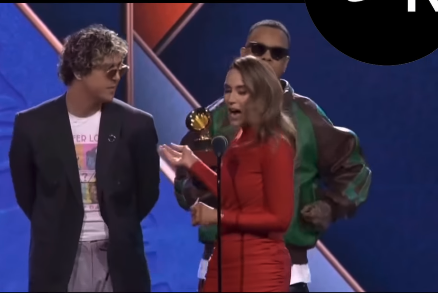 Rawayana y Akapellah brillan en el Latin Grammy 2025