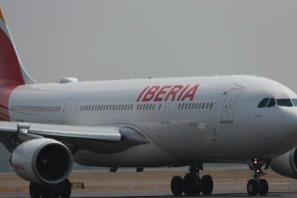 Aerolíneas suspenden vuelos a Venezuela tras alerta aérea de EE.UU.